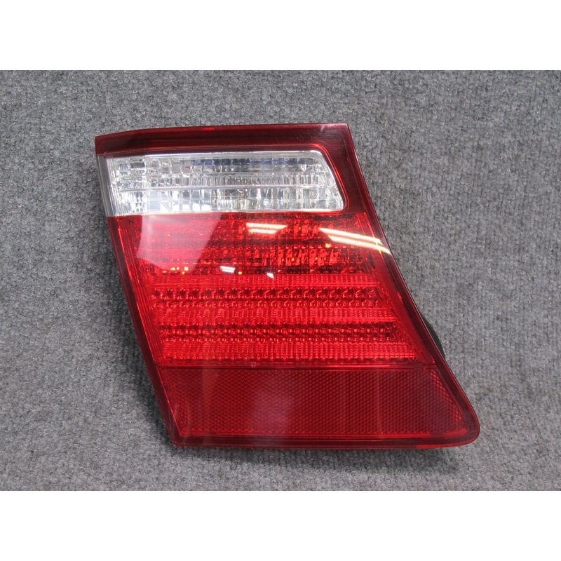 08-09 Lexus UVF46 LS600h Rear Left Inner Trunk Lid Tail Light Lamp OEM