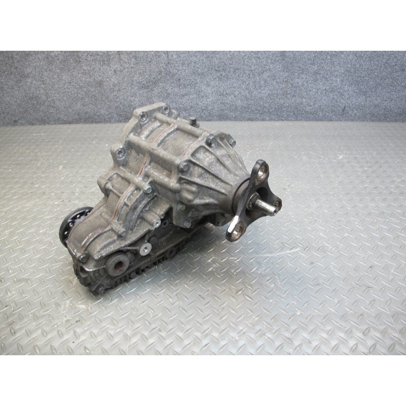 08-17 Lexus UVF46 LS600h LS460 AWD Transfer Case Box 36100-HRB001 OEM