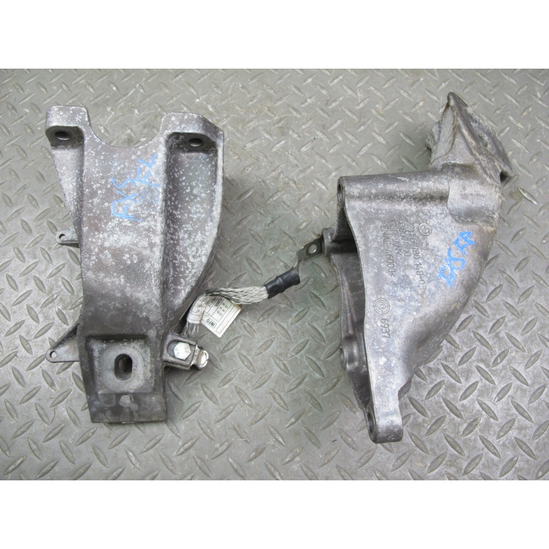 10-14 BMW E70 E71 E72 X5M X6M Left & Right Engine Motor Mount Bracket Set OEM