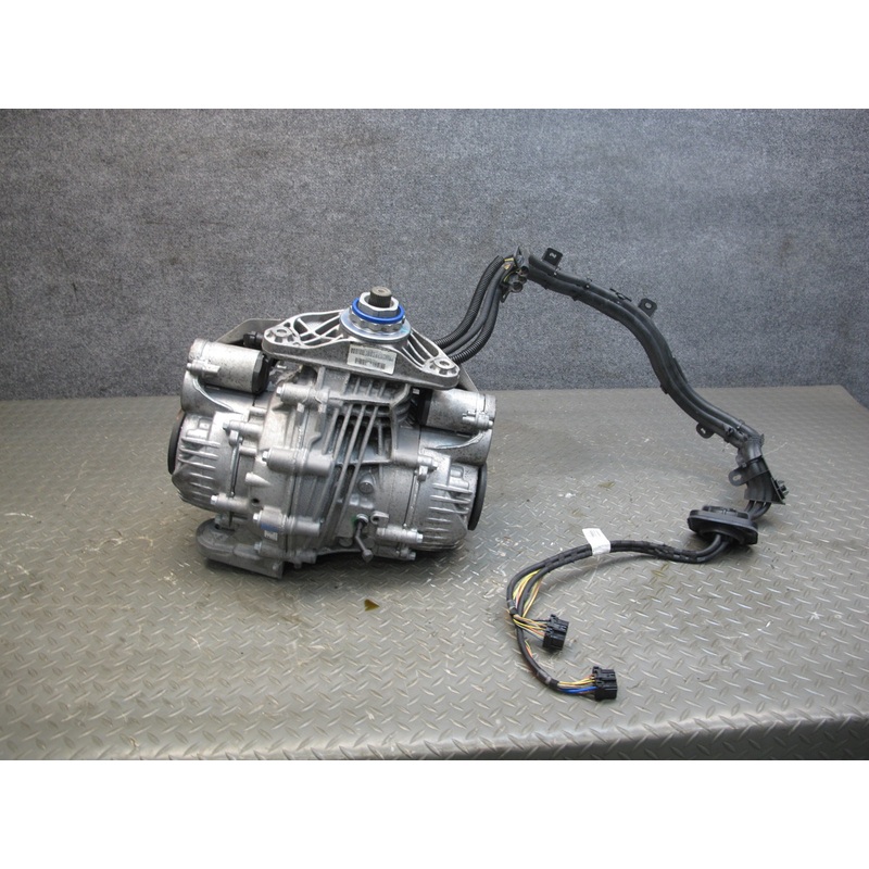 10-14 BMW E70 E71 X5M X6M Rear Differential Carrier 3.91 Ratio 68k Miles OEM