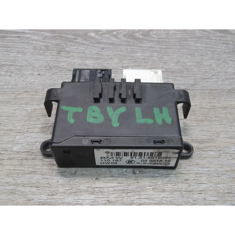 2001-2006 BMW E46 Left or Right Side View Mirror Memory Control Module 6916054