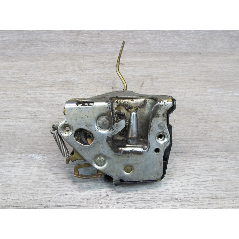 86-91 Mercedes W126 Front Right Door Lock Latch OEM