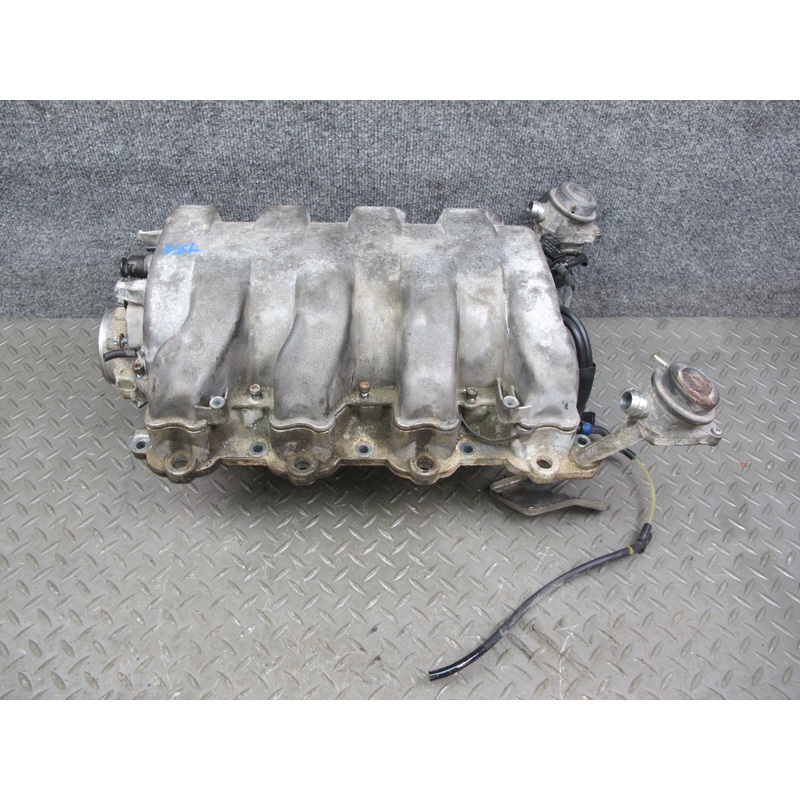 03-06 Mercedes R230 SL500 M113 Engine Motor Air Intake Manifold OEM