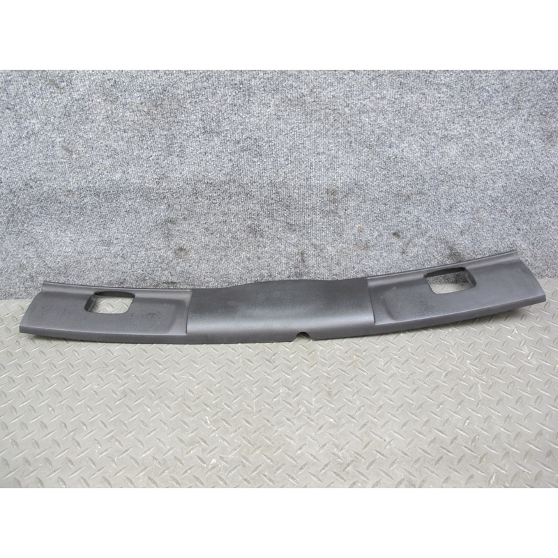 07-10 Saturn SKY Pontiac Solstice Windshield Upper Trim Panel 25949074 OEM