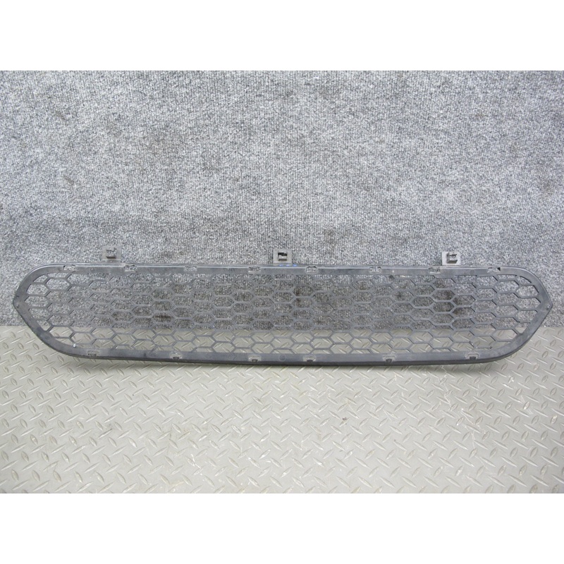 10-14 BMW E70 E71 X5M X6M Front Bumper Center Lower Air Vent Trim Grille OEM