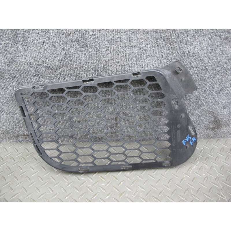 10-14 BMW E70 E71 X5M X6M Front Bumper Right Lower Air Vent Trim Grille OEM