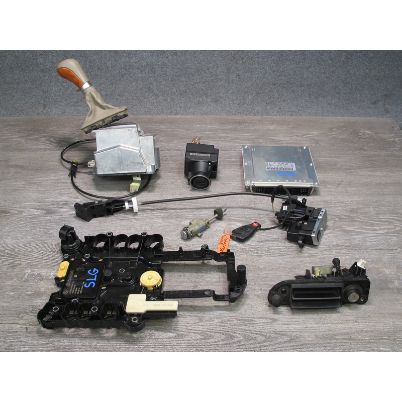 2006 Mercedes R230 SL500 113.963 Engine ECU Shifter Conductor Plate Lock Set