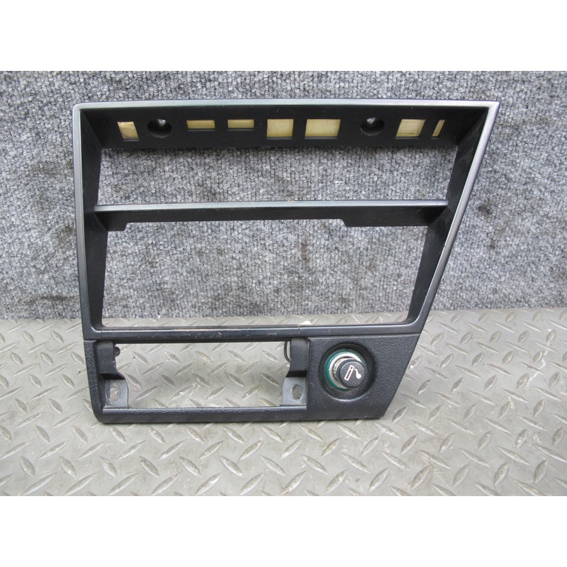 84-86 Nissan Z31 300ZX Dash Center Trim Bezel Cover Panel w Lighter OEM