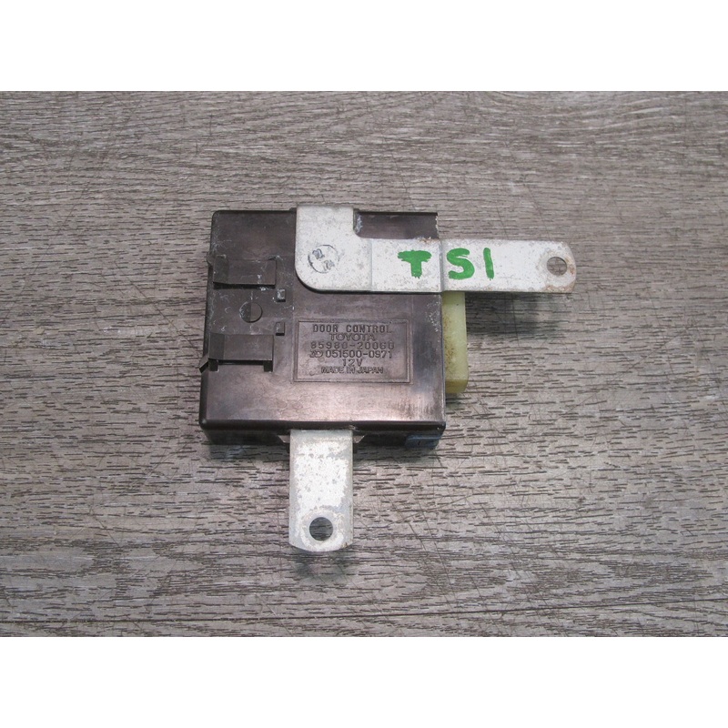 86-92 Toyota Supra MA71 Door Control Module 85980-20060 OEM