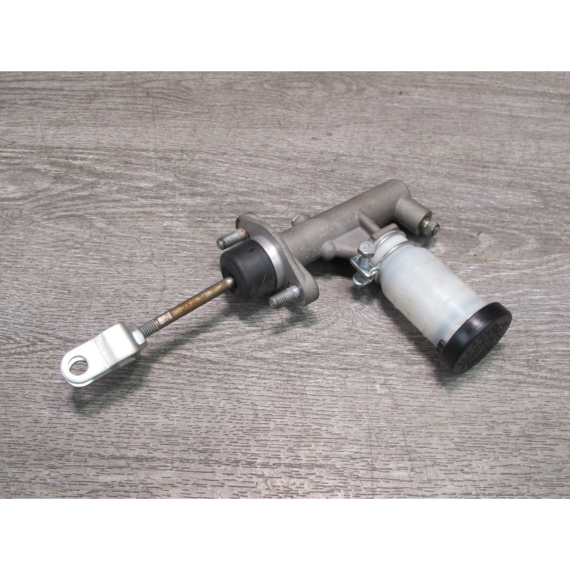 91-99 Mitsubishi 3000GT FWD MT Clutch Master Cylinder OEM