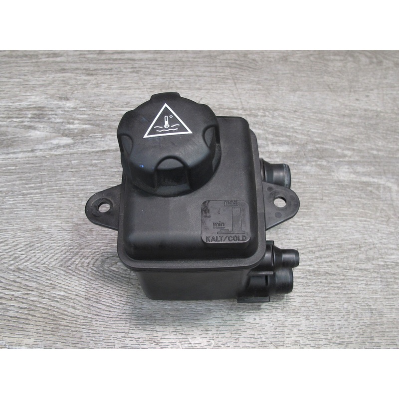 10-14 BMW E70 E71 X5M X6M Intercooler Coolant Reservoir Expansion Tank OEM