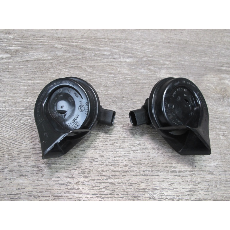 11-14 BMW E70 E71 X5 X6 Set of 2 High & Low Tone Note Pitch Horn Signal OEM