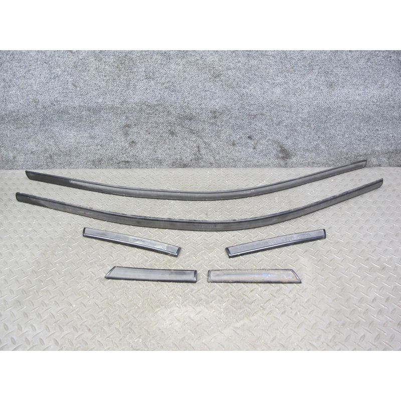 1986 Nissan Z31 300ZX 2+0 Fender Door Quarter Trim Molding Cover Set OEM