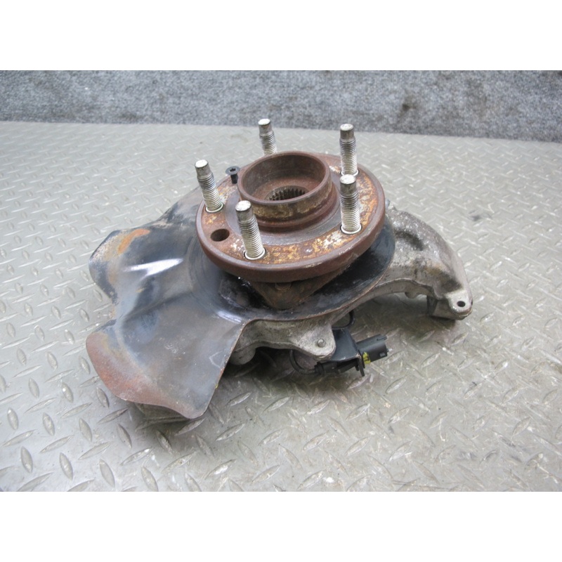 07-10 Saturn SKY Pontiac Solstice Front Right Spindle Knuckle Wheel Hub OEM