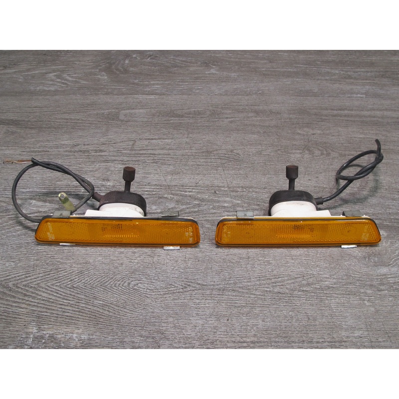 1978-1985 Porsche 928 S Front Left & Right Side Marker Light Lamp Set of 2