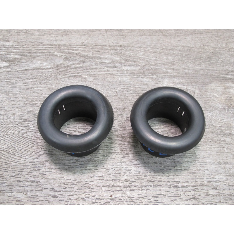 1984-1989 Porsche 928 Rubber Air Channel Duct Outlet Set of 2