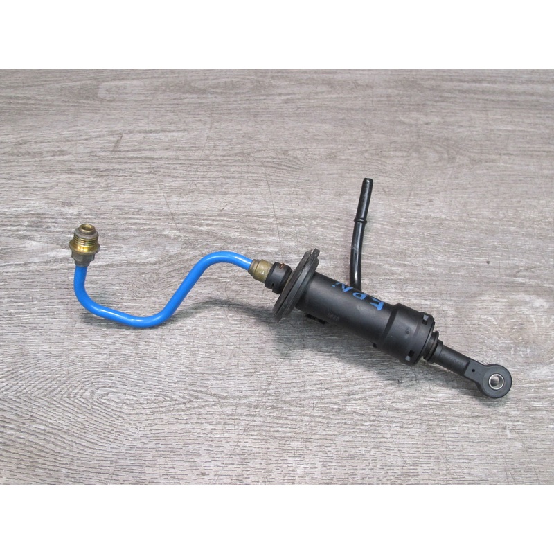 1999-2005 Porsche 911 Carrera 996 Manual Transmission Clutch Master Cylinder