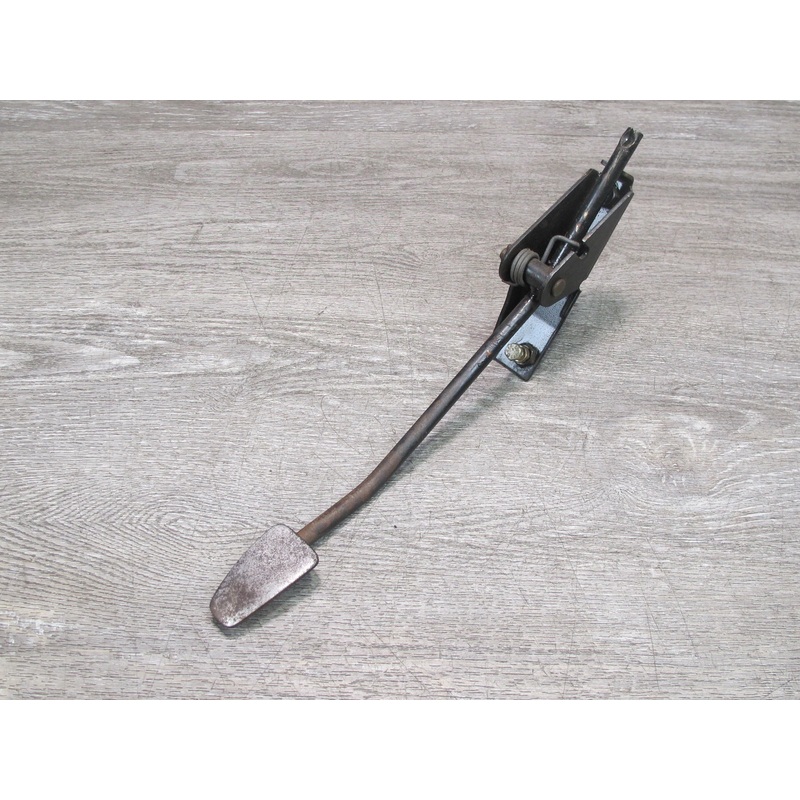 75-82 Triumph TR7 Gas Accelerator Throttle Pedal OEM