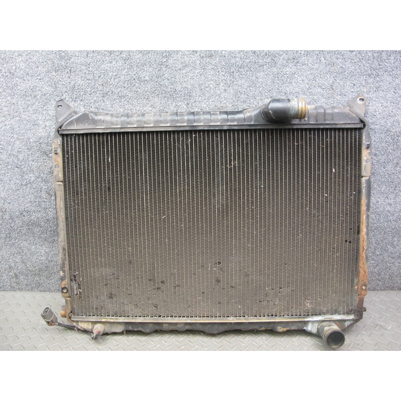 84-89 Nissan Z31 300ZX M/T Turbo Engine Cooling Radiator OEM