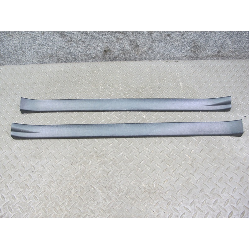 01-05 Lexus JCE10L IS300 Front Left & Right Door Scuff Sill Plate Trim Set OEM