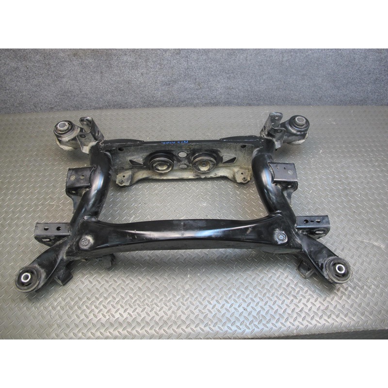 01-05 Lexus JCE10L IS300 Rear Suspension Crossmember Sub Frame Subframe OEM