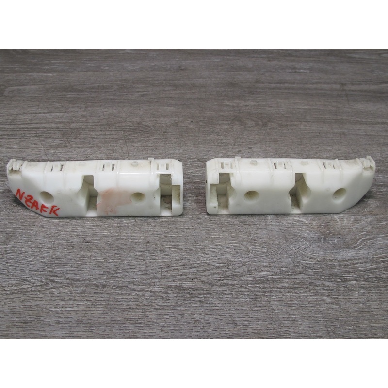 09-20 Nissan Z34 370Z Set of 2 Front Bumper Fender Left & Right Side Bracket OEM