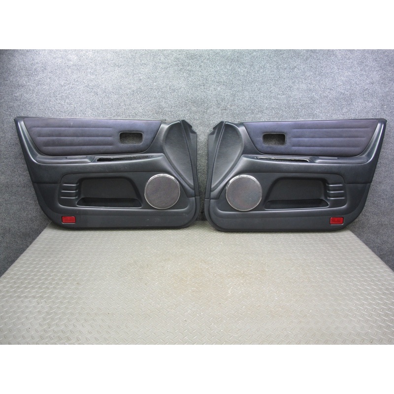 2002 Lexus JCE10L IS300 Sedan Set of 2 Front Door Interior Trim Cover Panel OEM