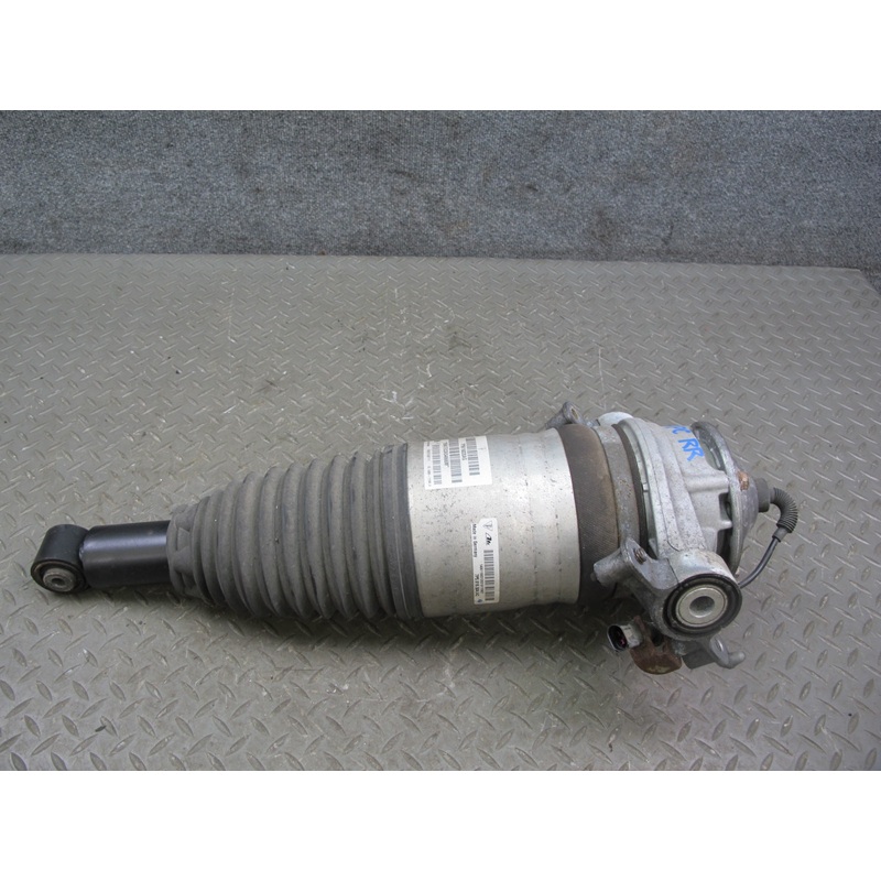 2012-2014 Porsche Cayenne 958 AWD Rear Right Air Spring Strut Shock Absorber