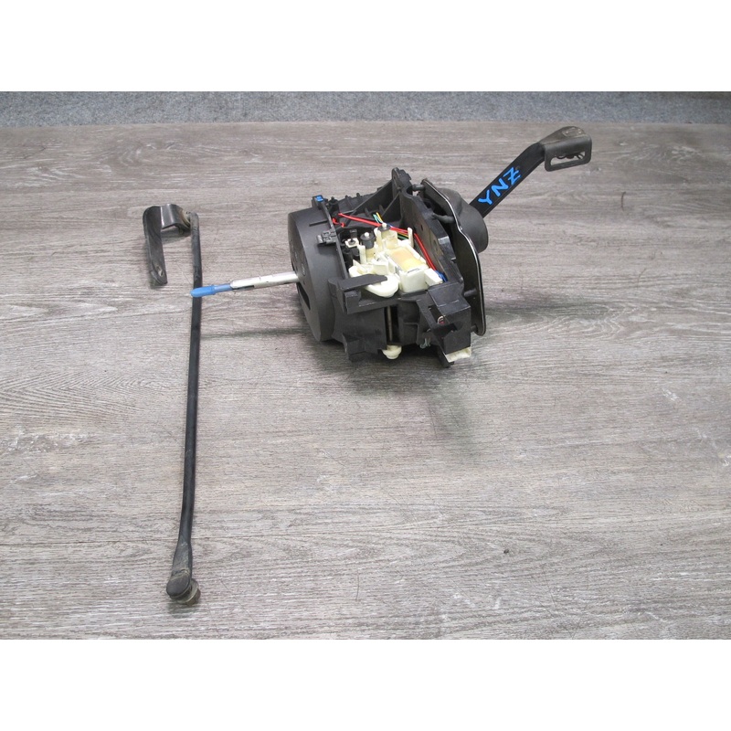 07-08 Nissan 350Z Z33 Coupe A/T Automatic Transmission Shifter w Linkage OEM