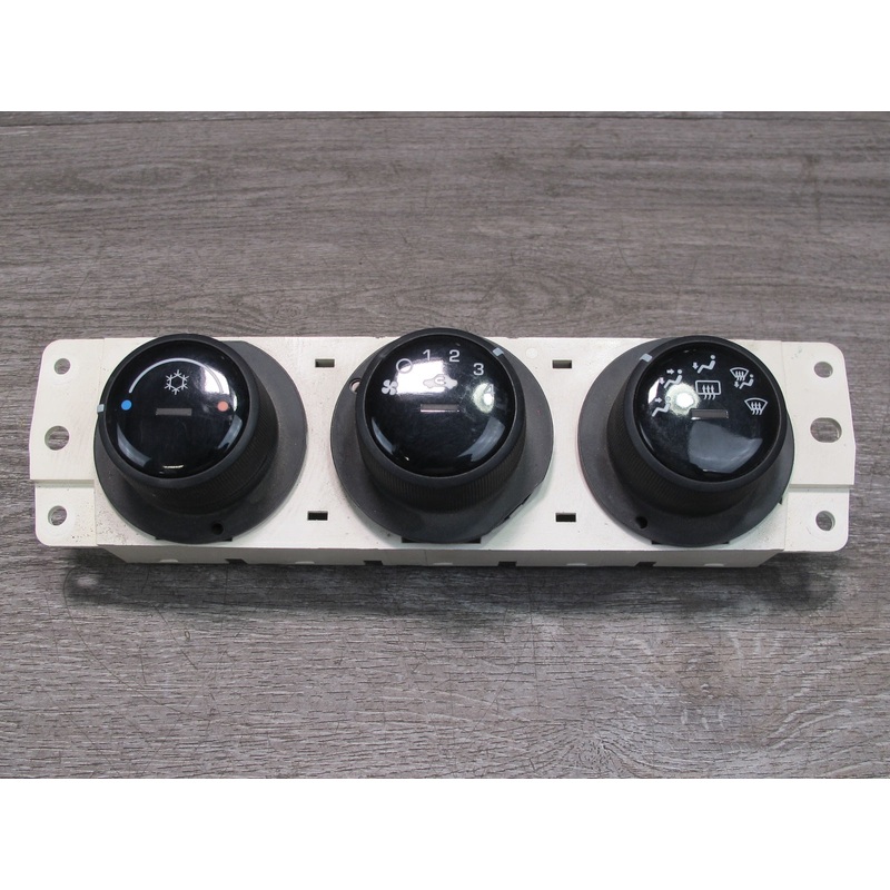 07-10 Saturn SKY A/C Heater Climate Control Switch Panel 15885077 OEM
