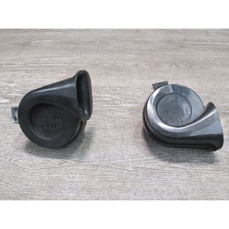 09-20 Nissan 370Z Z34 Set of 2 High & Low Tone Pitch Horn Signal OEM