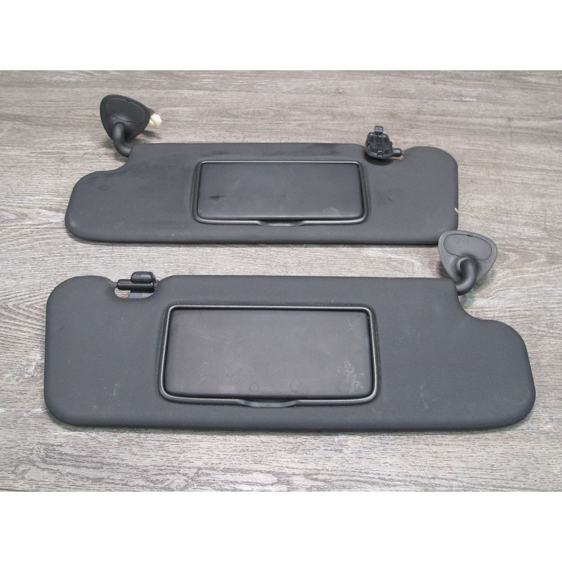 10-19 Nissan 370Z Z34 Convertible Set of 2 Front Right & Left Sunvisor OEM