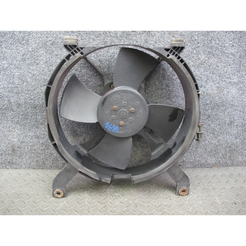 90-96 Nissan Z32 300ZX A/C Condenser Engine Cooling 4 Blade Fan Motor OEM