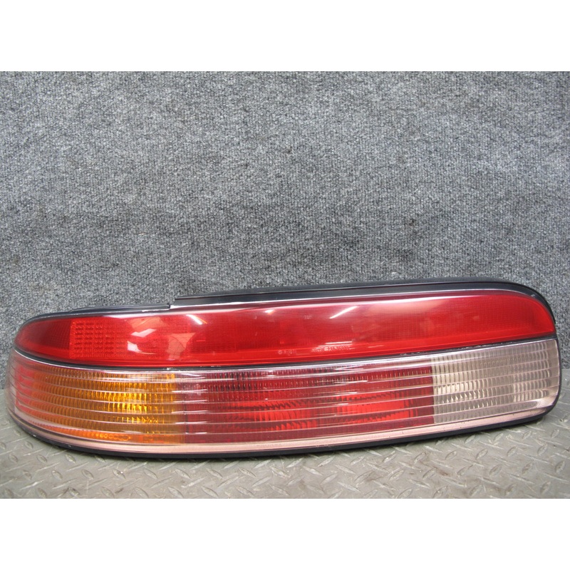 95-96 Lexus JZZ31L SC400 SC300 Rear Left Tail Light Lamp OEM