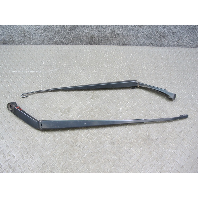 2011-2017 Infiniti QX56 QX80 Front Left & Right Windshield Wiper Arm Set of 2