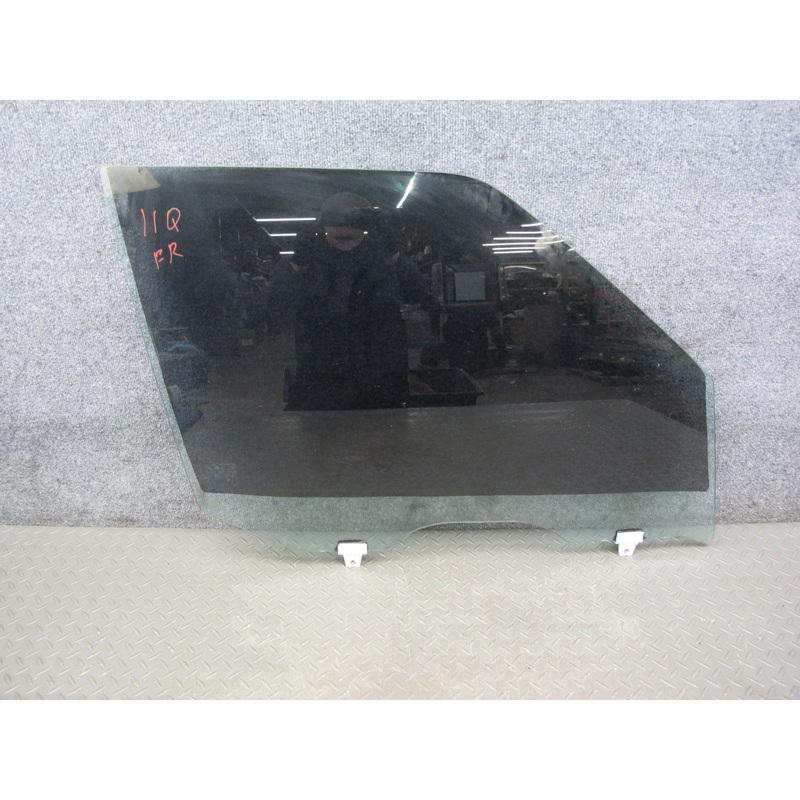 2011-2017 Infiniti QX56 QX80 Front Right Passenger Side Door Glass Window