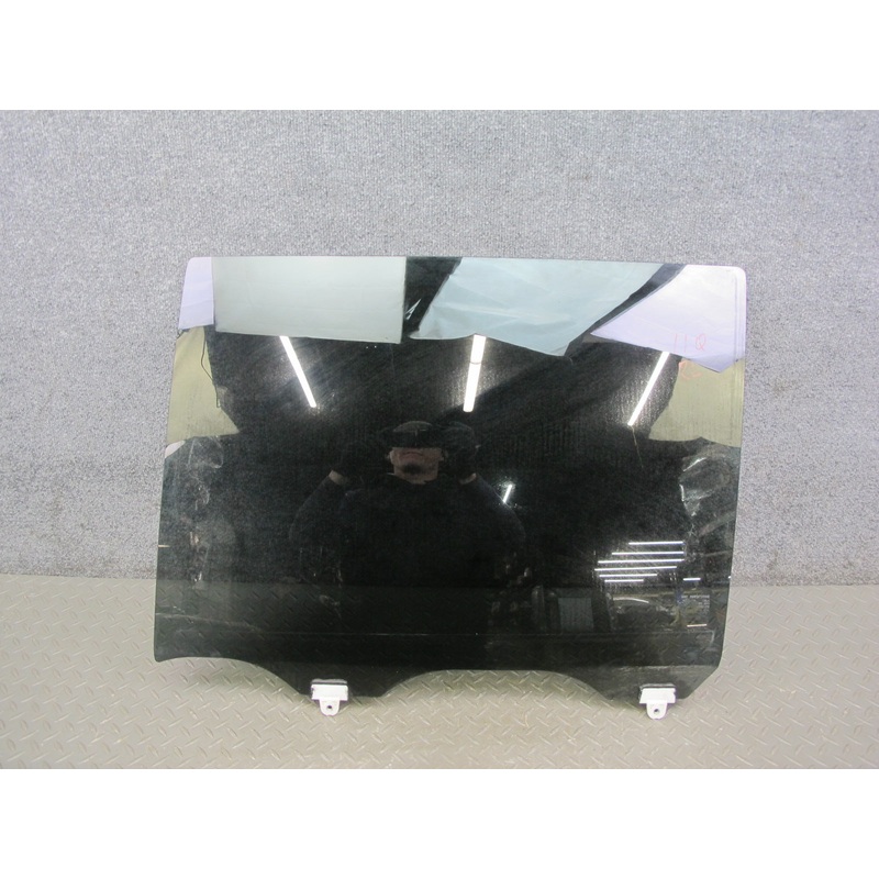 2011-2017 Infiniti QX56 QX80 Rear Left Driver Side Door Glass Window