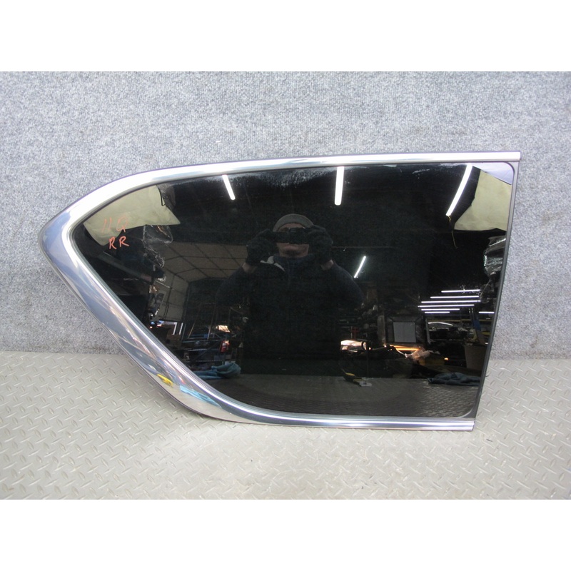 2011-2017 Infiniti QX56 QX80 Rear Right Passenger Side Quarter Glass Window