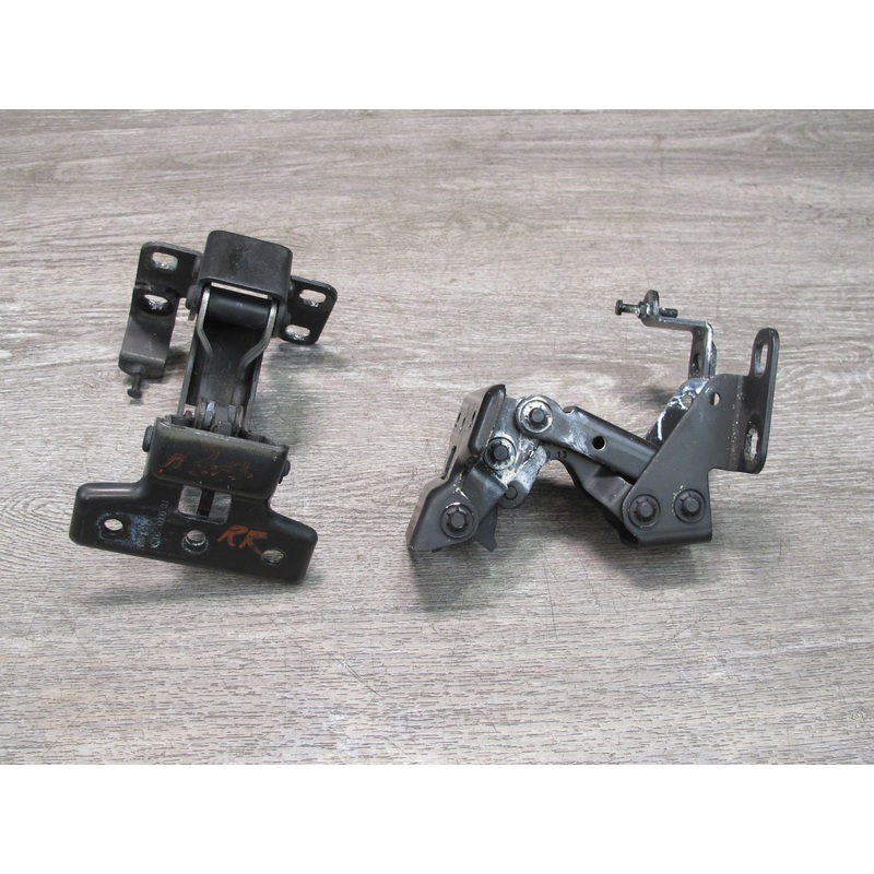 10-19 Nissan 370Z Z34 Convertible Set of 2 Rear Left & Right TOP Hinge OEM