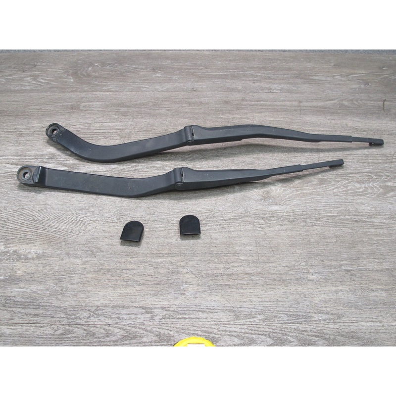 11-20 Nissan 370Z Z34 Set of 2 Front Windshield Wiper Arm w Cap Covers OEM