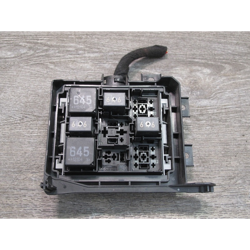 2011-2018 Porsche Cayenne 958 Left Under Dash Cabin Fuse Relay Box 7P0937149