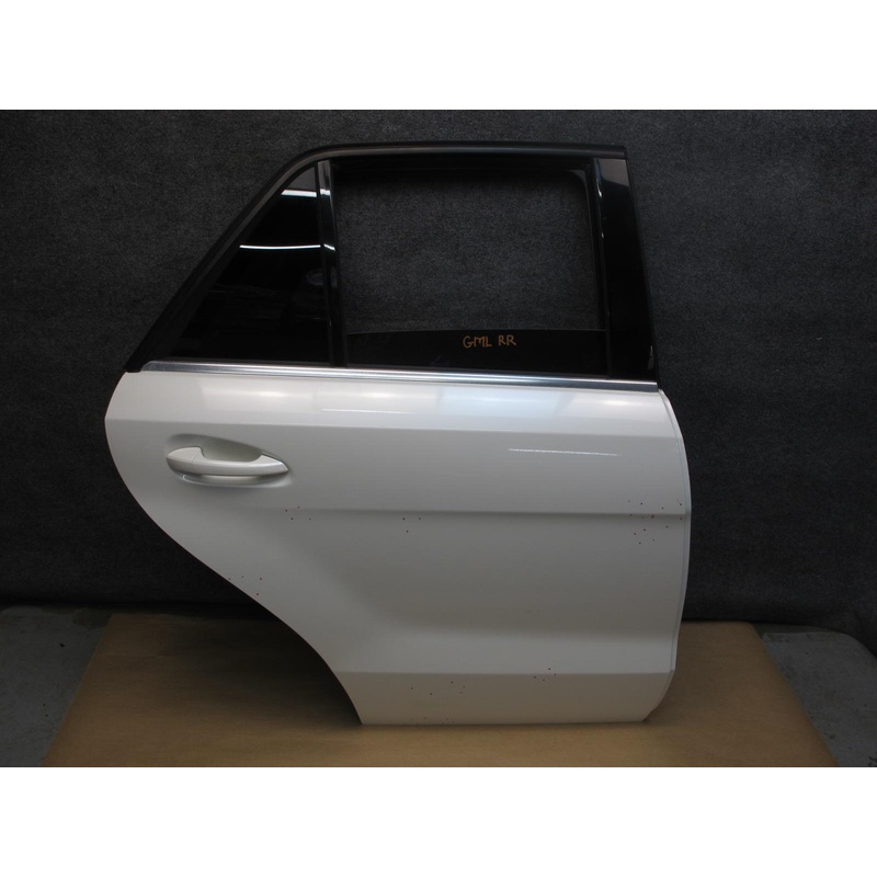 2012-2019 Mercedes W166 ML GLE Rear Right Side Door Shell Panel Cover W/ Glass