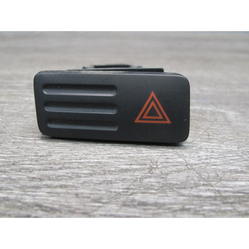 2003-2009 Lexus UZJ120L GX470 Hazard Warning Flasher Button Switch