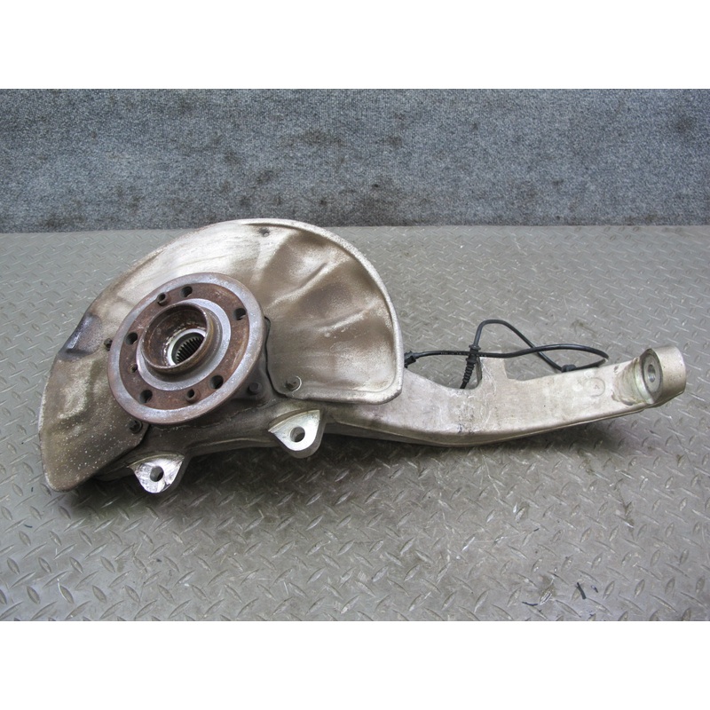 2012-2019 Mercedes W166 ML GLE Front Left Spindle Knuckle Wheel Hub Bearing