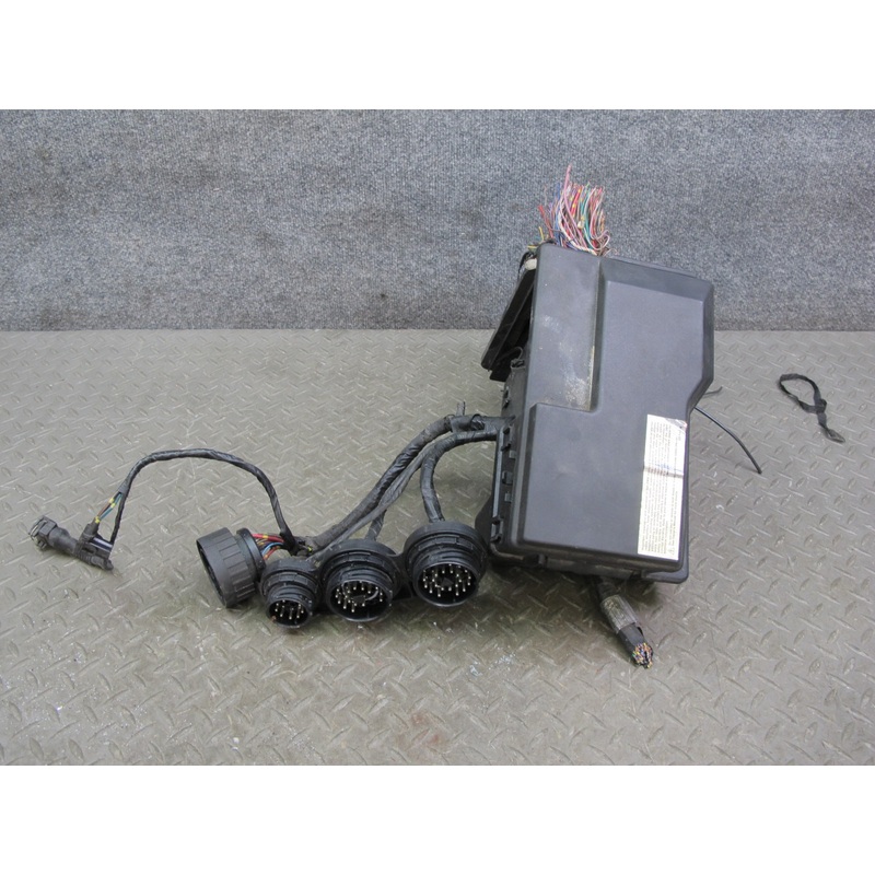 98-02 BMW E36/7 Z3 M52 Under Hood Junction Relay Fuse Box w Wiring Assembly OEM