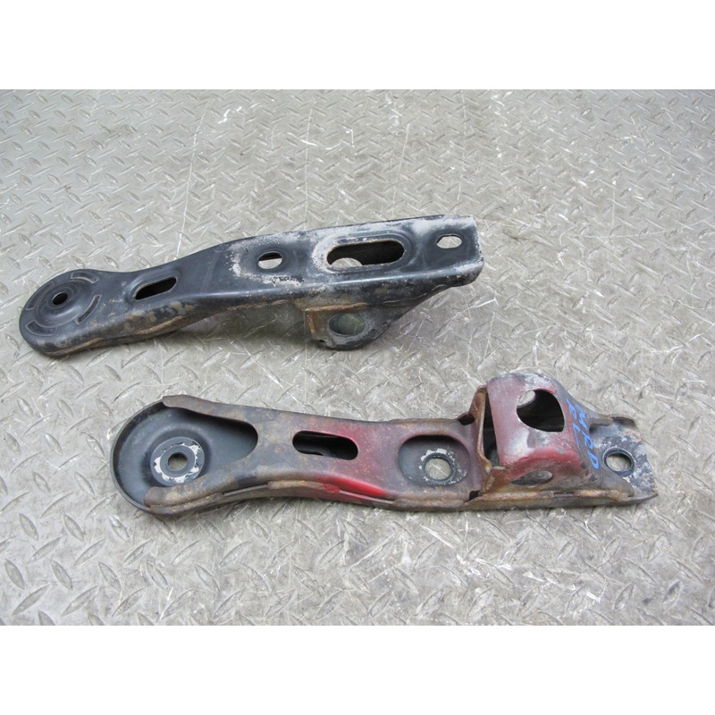 04-08 Mazda RX8 Rear Left & Right Side Subframe Brace Bracket Plate Set OEM