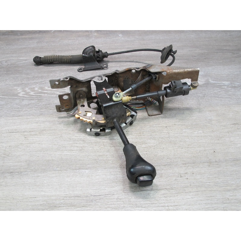 98-02 Chevrolet Camaro Z28 LS1 A/T Automatic Transmission Shifter w Cable OEM