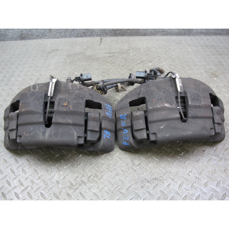 01-03 VW Eurovan T4 2.8L FWD Set of 2 Front Left & Right Brake Caliper OEM