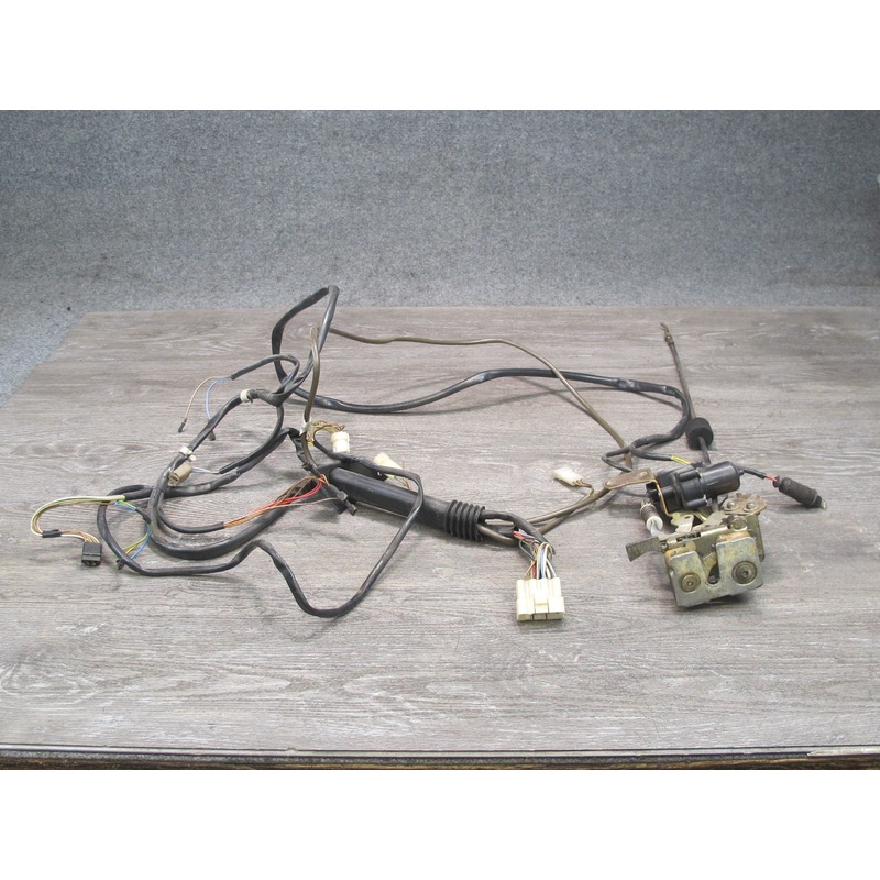 1983-1986 Porsche 928 S Left Driver Side Door Lock Latch Wire Harness Assembly