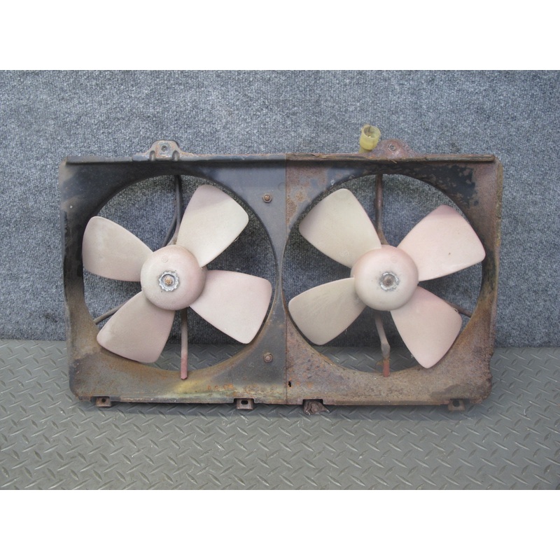 87-89 Toyota MR2 4AGELC M/T Engine Radiator Dual Cooling Fan Motor Shroud OEM